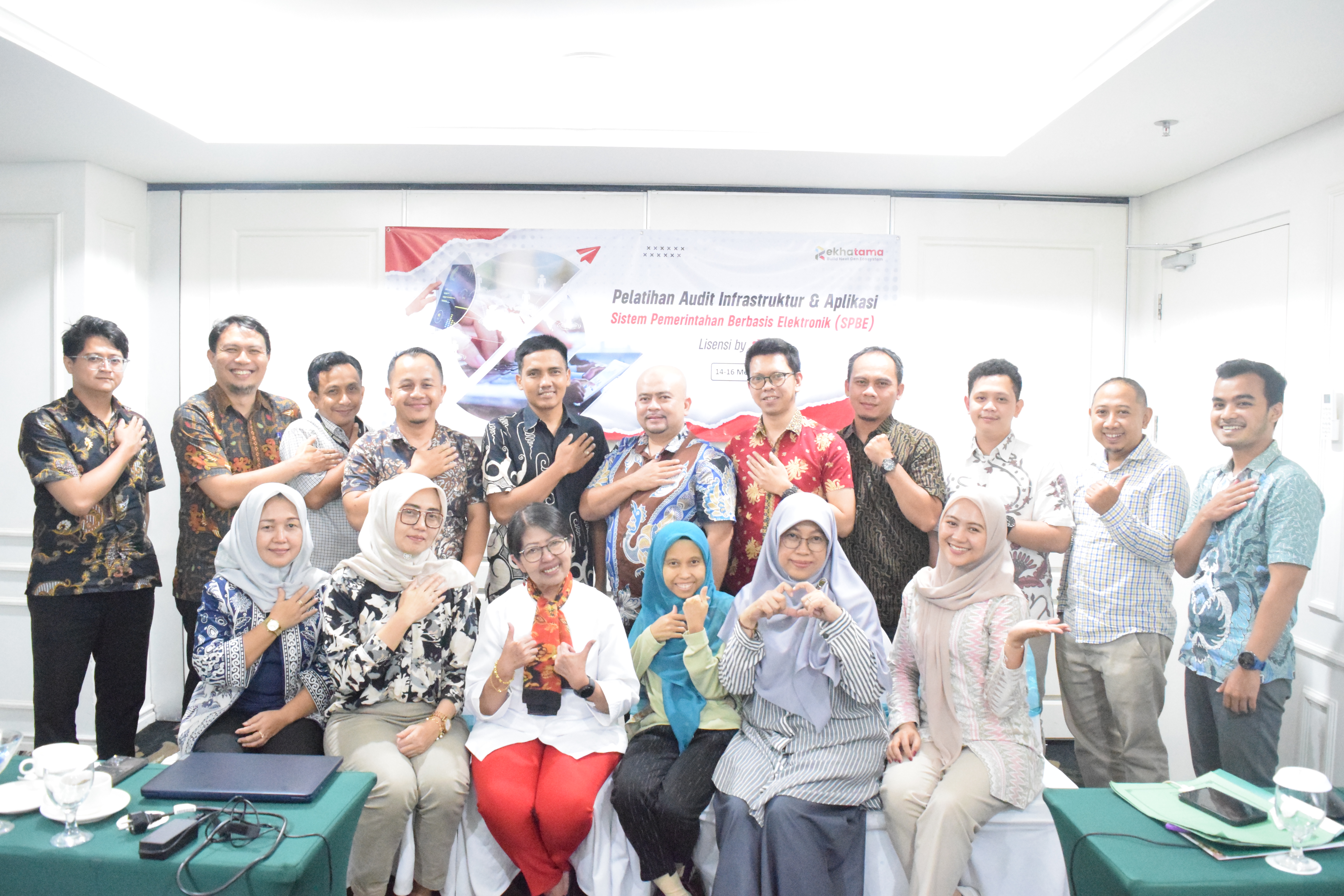 Foto Bersama Pelatihan AIA SPBE Batch 1